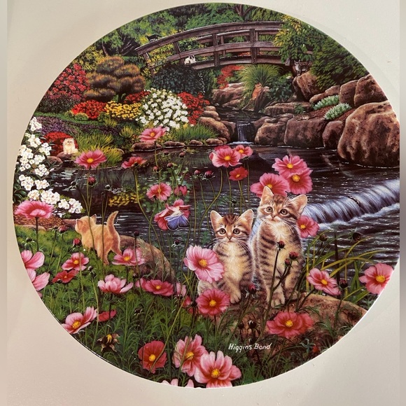 TWO Vintage Cat Collector Plates - Picture 1 of 6